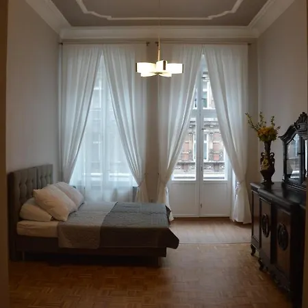 ホステル Ada Aparthouse *