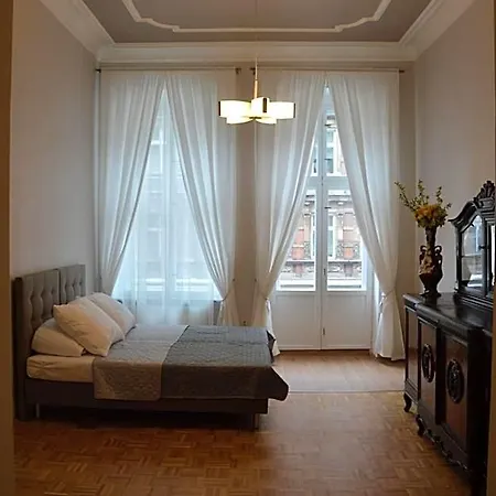Vandrerhjem Ada Aparthouse Wrocław