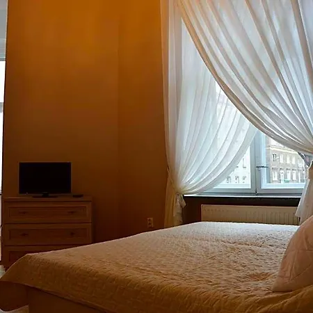 Ada Aparthouse Vandrerhjem *
