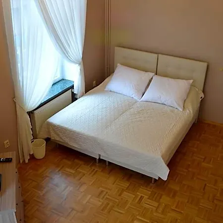 Vandrerhjem Ada Aparthouse Wrocław